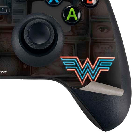 Wonder Woman 1984 (2020) Neon Logo Xbox Series X Bundle Skin