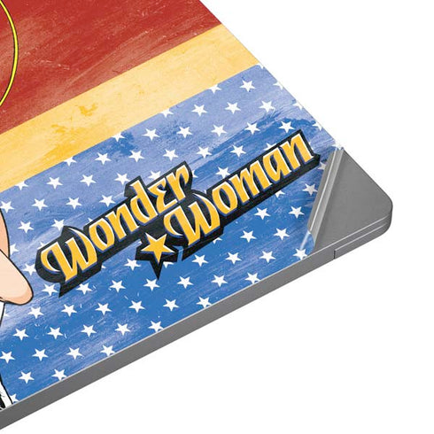 DC Comics Wonder Woman Ready to Fight Universal Laptop 18in (14.6 x 10.6in) Skin
