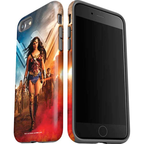 DC Comics Wonder Woman Main characters Poster iPhone SE (2nd & 3rd Gen) Pro Case