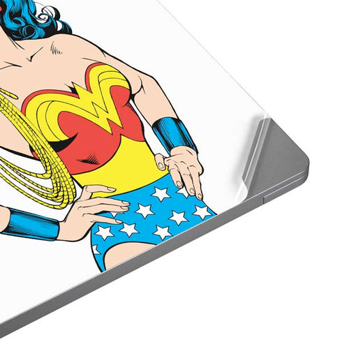 DC Comics Wonder Woman Classic Art Pose Universal Laptop 17in (13.8 x 10in) Skin