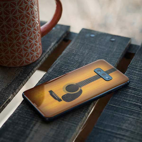 Wood Guitar Galaxy S10e Skin