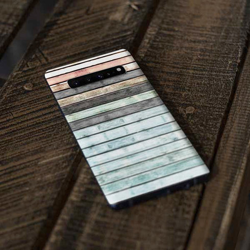 Wooden Stripes Galaxy S10 Skin