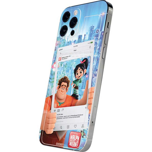 Disney Wreck-it Ralph and Vanellope Instagram Pose iPhone 12 Pro Max Skin