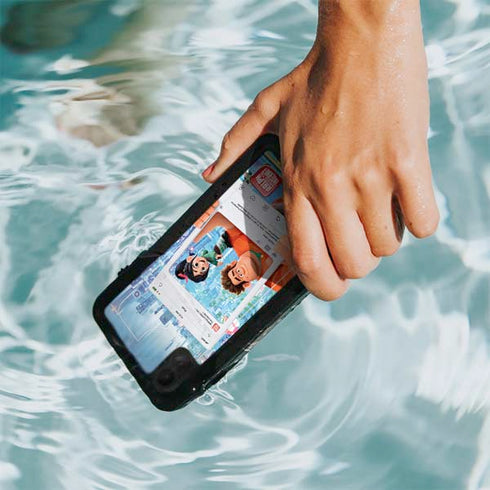 Disney Wreck-it Ralph and Vanellope Instagram Pose iPhone XR Waterproof Case