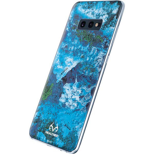 RealTree Xtreme Blue Camo Galaxy S10e Skin