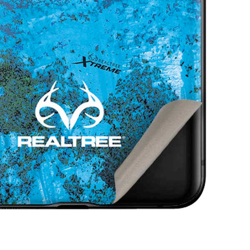 RealTree Xtreme Blue Camo Galaxy Z Flip Skin