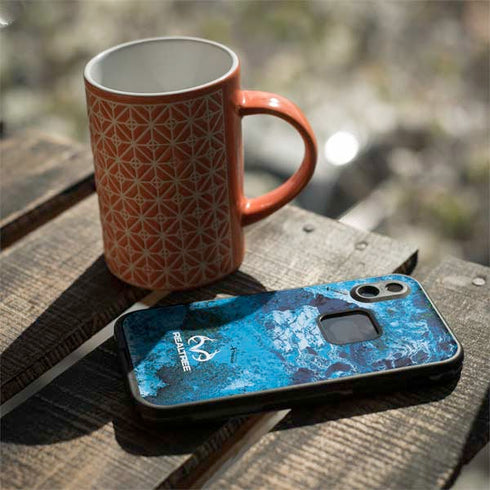 RealTree Xtreme Blue Camo LifeProof Fre iPhone Skin