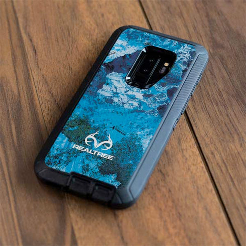 RealTree Xtreme Blue Camo Otterbox Defender Galaxy Skin