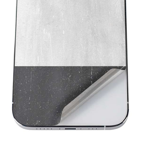 Yemen Flag Distressed iPhone 12 Pro Max Skin