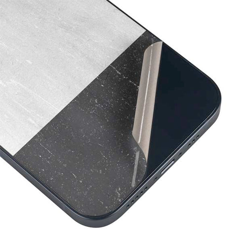 Yemen Flag Distressed iPhone 15 Plus Skin
