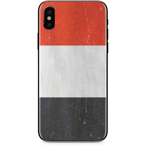 Yemen Flag Distressed iPhone XS Skin