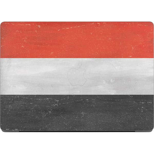 Yemen Flag Distressed MacBook Pro 14in (2021-24) Skin