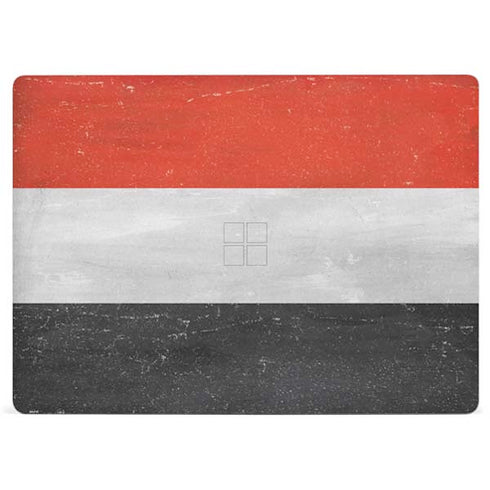 Yemen Flag Distressed Surface Laptop 3 13.5in Skin