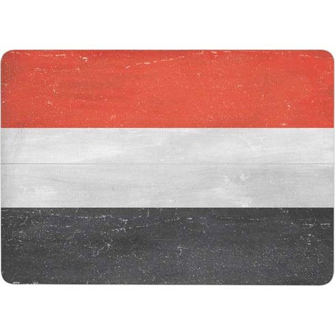 Yemen Flag Distressed Surface Laptop Studio Skin