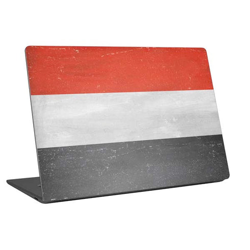 Yemen Flag Distressed Universal Laptop 11in (8.8 x 6.2in) Skin
