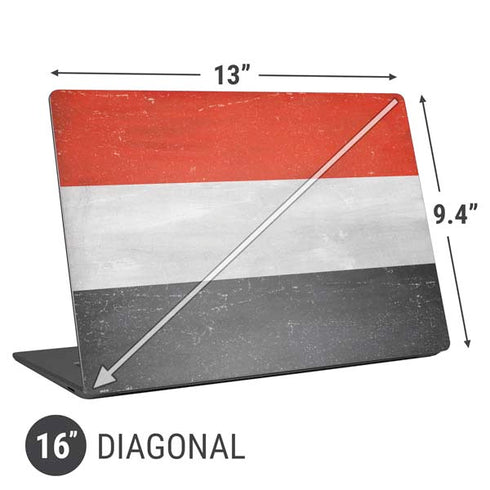 Yemen Flag Distressed Universal Laptop 16in (13 x 9.4in) Skin