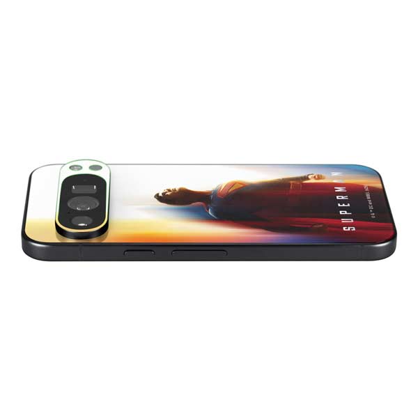 Superman 2025 Man of Steel Ascension Heroic Glow Google Pixel 10 Pro XL Skin