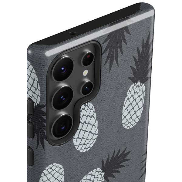 Black and White Pineapples Galaxy S23 Ultra Pro Case