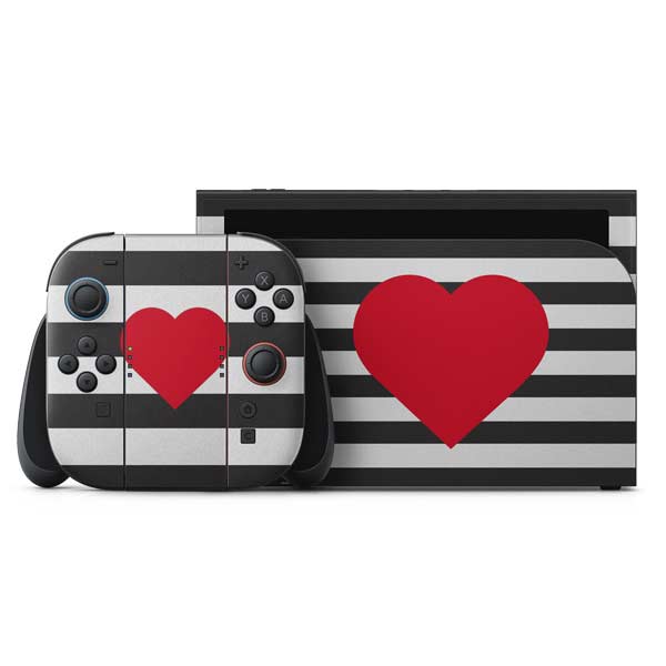 Black And White Striped Heart Nintendo Skins
