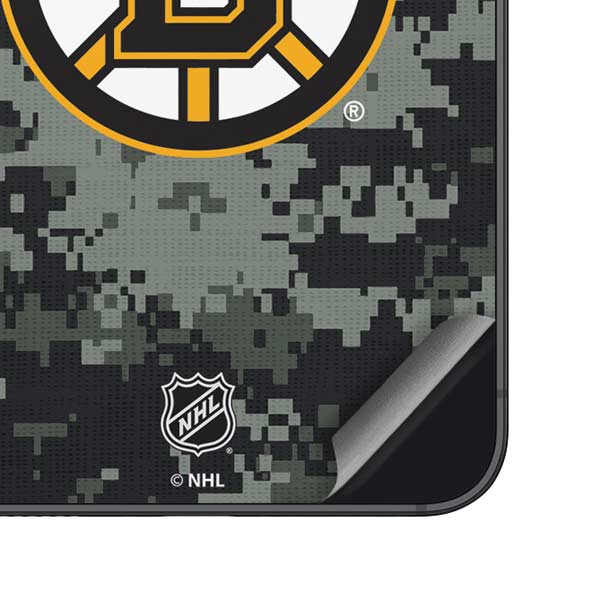 NHL Boston Bruins Camo Galaxy S25 Skin