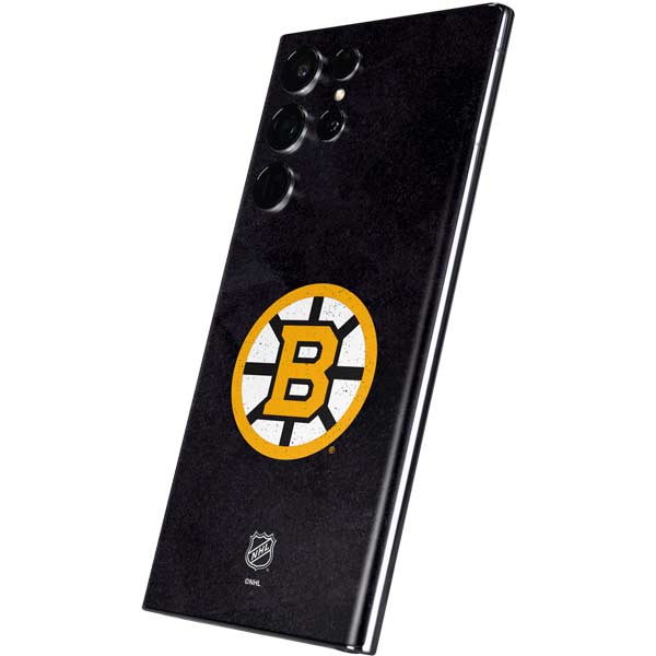 NHL Boston Bruins Distressed Galaxy S22 Ultra Skin