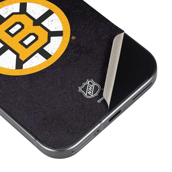 NHL Boston Bruins Distressed Google Pixel 9 Pro XL Skin