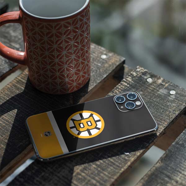 NHL Boston Bruins Jersey iPhone 11 Pro Skin