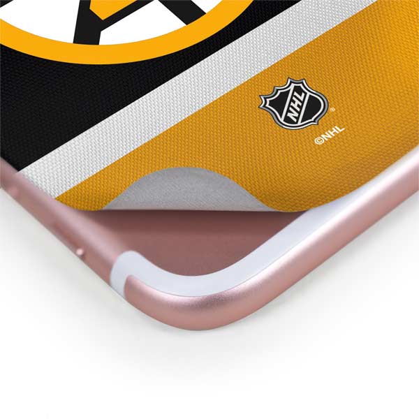 NHL Boston Bruins Jersey iPhone 8 Plus Skin