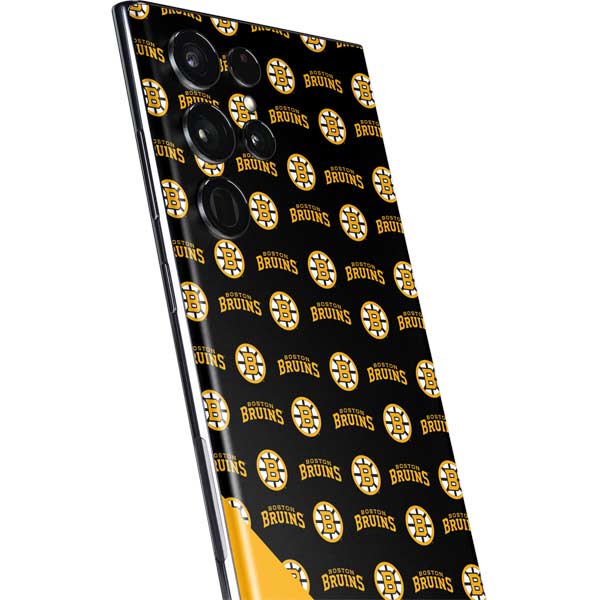 NHL Boston Bruins Pattern Galaxy S22 Ultra Skin