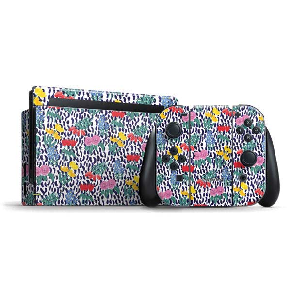 Bouffants and Broken Hearts Bouquets Print Nintendo Skins