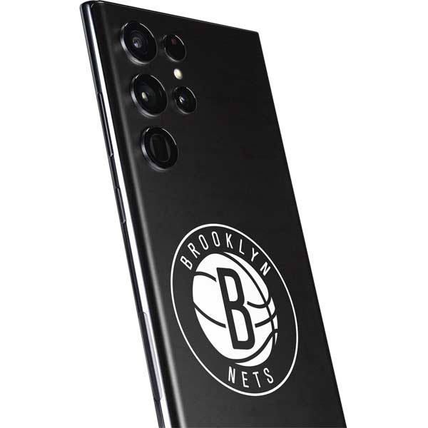 NBA Brooklyn Nets Distressed Galaxy S22 Ultra Skin