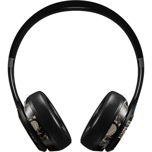 DC Comics Catwoman Vintage Action Pose Pattern Beats Studio Pro Wireless Headphones Skin