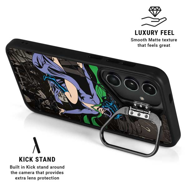 DC Comics Catwoman Vintage Action Pose Pattern Galaxy S26 Ultra Kickstand Case