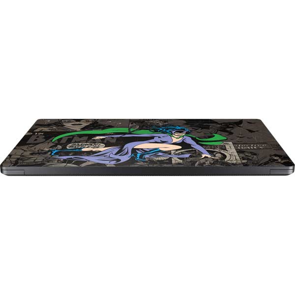 DC Comics Catwoman Vintage Action Pose Pattern Surface Laptop 7 13.8in Skin
