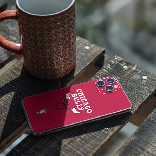 NBA Chicago Bulls Red Distressed iPhone 11 Pro Skin