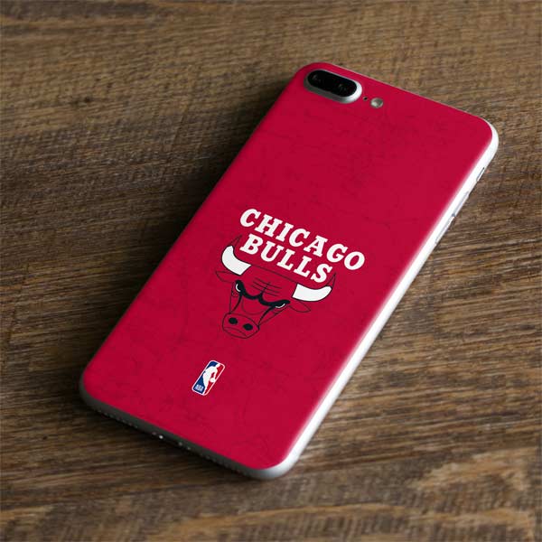 NBA Chicago Bulls Red Distressed iPhone 8 Plus Skin