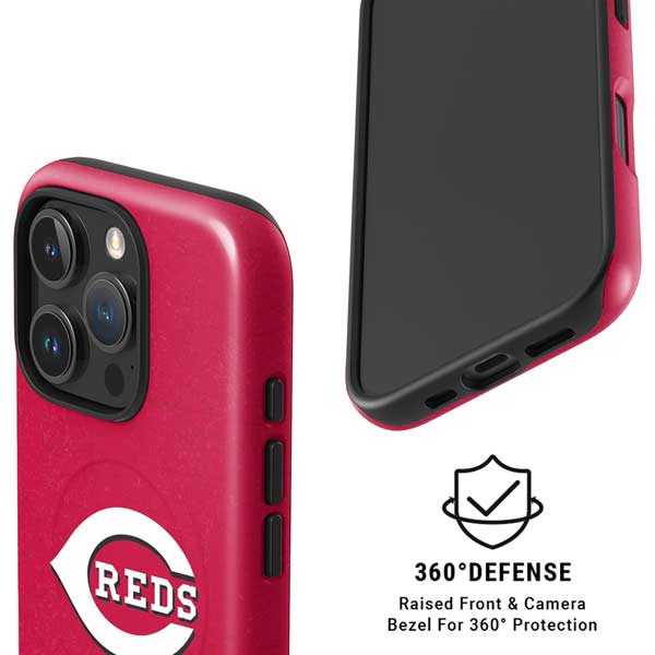 MLB Cincinnati Reds - Solid Distressed iPhone 16 Pro Max Magsafe Impact Case