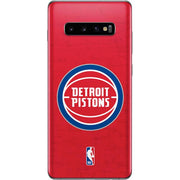 NBA Detroit Pistons Distressed Galaxy S10 Plus Skin