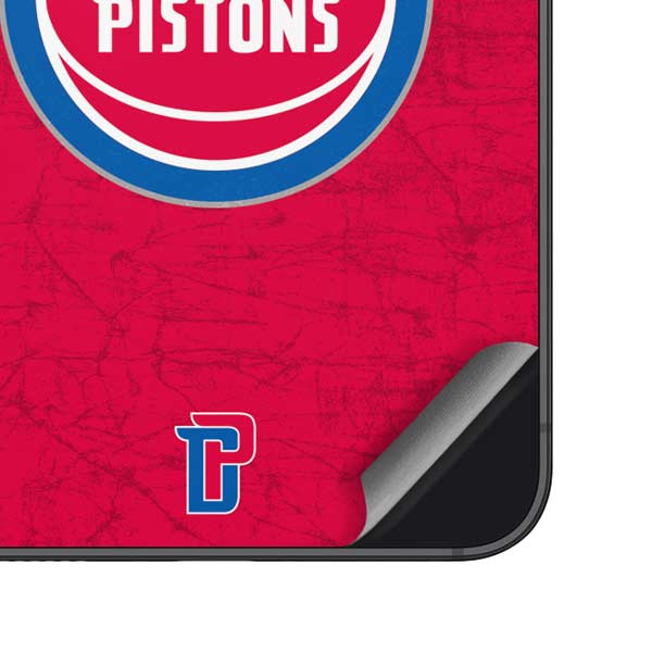 NBA Detroit Pistons Distressed Galaxy S25 Skin