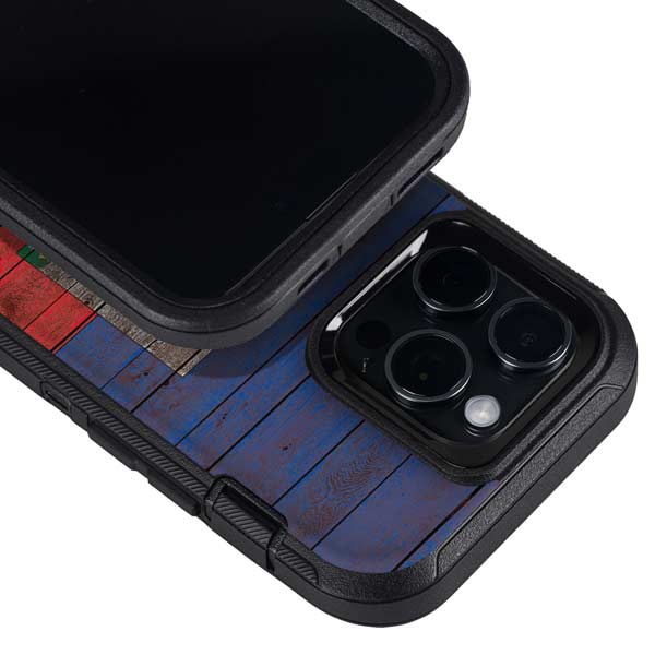 Haiti Flag Dark Wood Otterbox Defender iPhone Skin