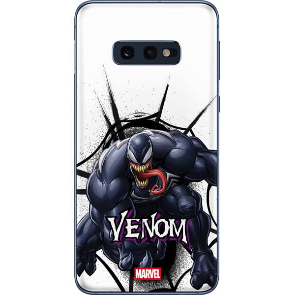 Marvel Venom Reaching Forward Galaxy S10e Skin