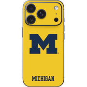 University of Michigan M Logo Yellow iPhone 17 Pro Max Skin