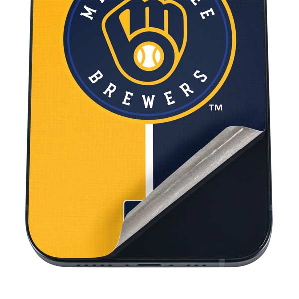 MLB Milwaukee Brewers Split iPhone 17 Pro Max Skin