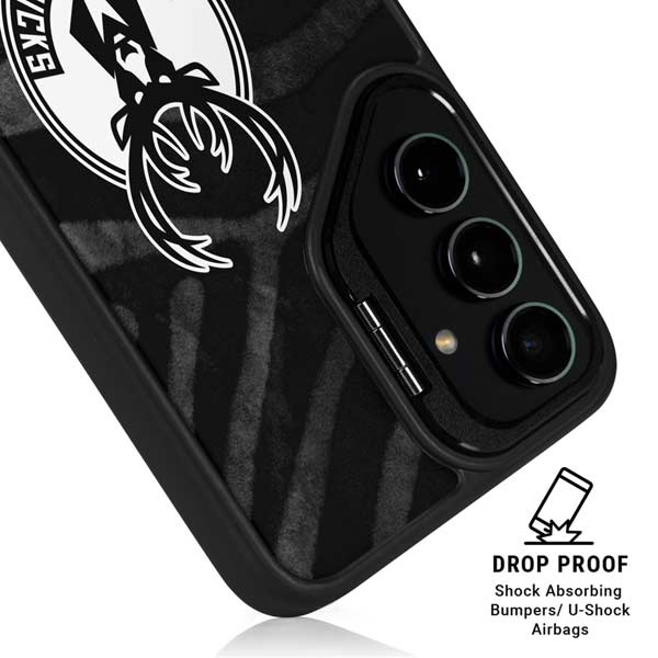 NBA Milwaukee Bucks Animal Print Black Galaxy S26 Plus Kickstand Case