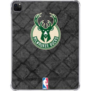 NBA Milwaukee Bucks Rusted Dark iPad Pro 11in (2024) Clear Case