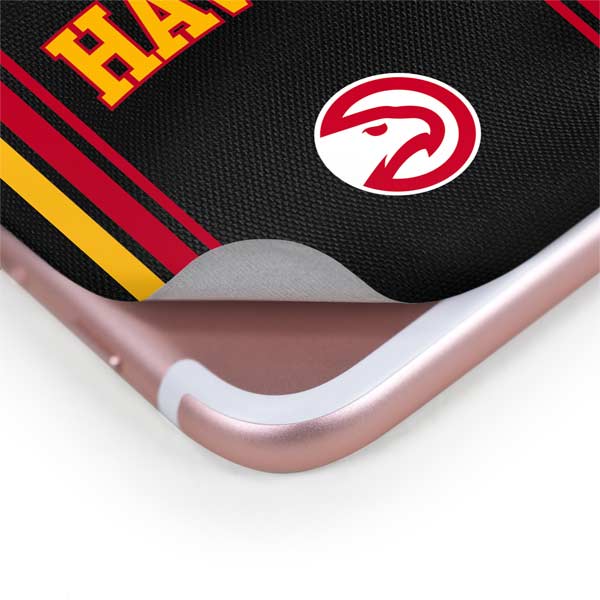NBA Atlanta Hawks Jersey iPhone 8 Plus Skin