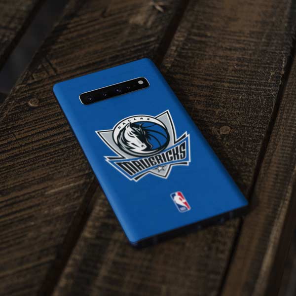 NBA Dallas Mavericks Distressed Galaxy S10 Plus Skin