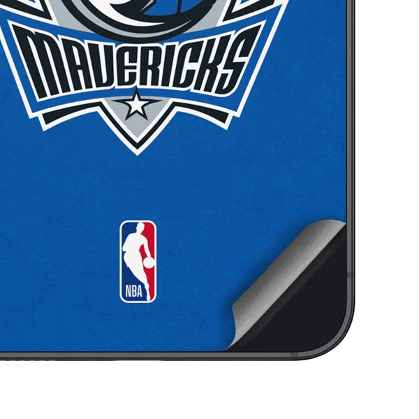 NBA Dallas Mavericks Distressed Galaxy S23 Skin