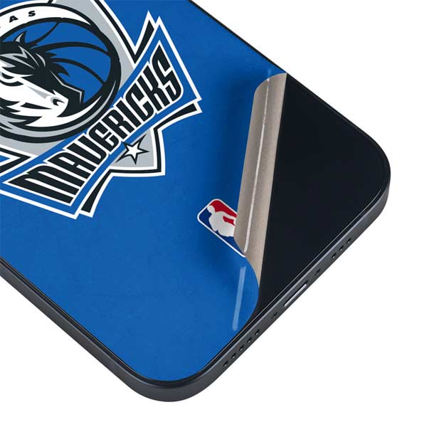 NBA Dallas Mavericks Distressed iPhone 15 Skin