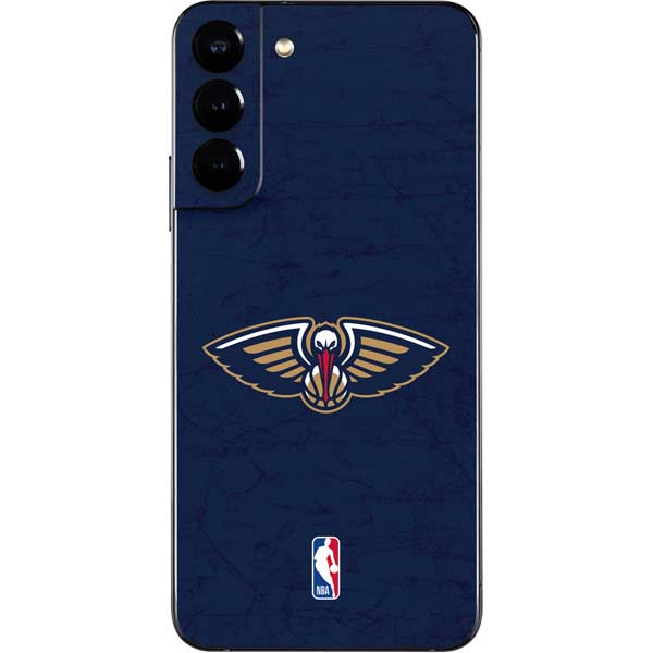 NBA New Orleans Pelicans Distressed Galaxy S22 Plus Skin